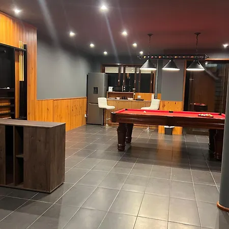 Ouro Semesterbostad Gondomar (Porto)